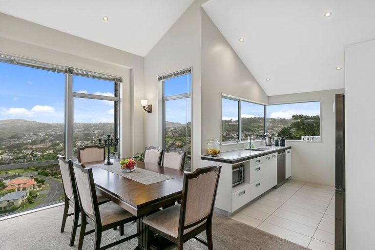 Photo of property in 67 Erlestoke Crescent, Churton Park, Wellington, 6037