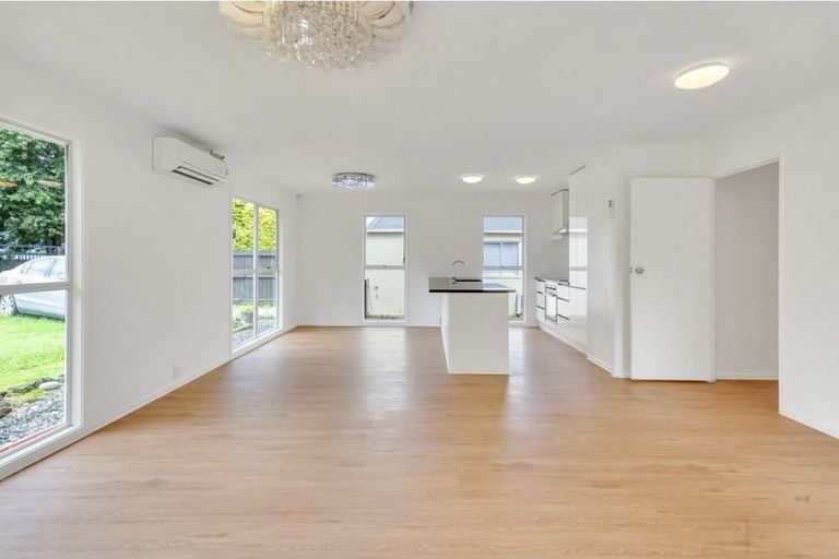 Photo of property in 3 Galilee Avenue, Red Hill, Papakura, 2110