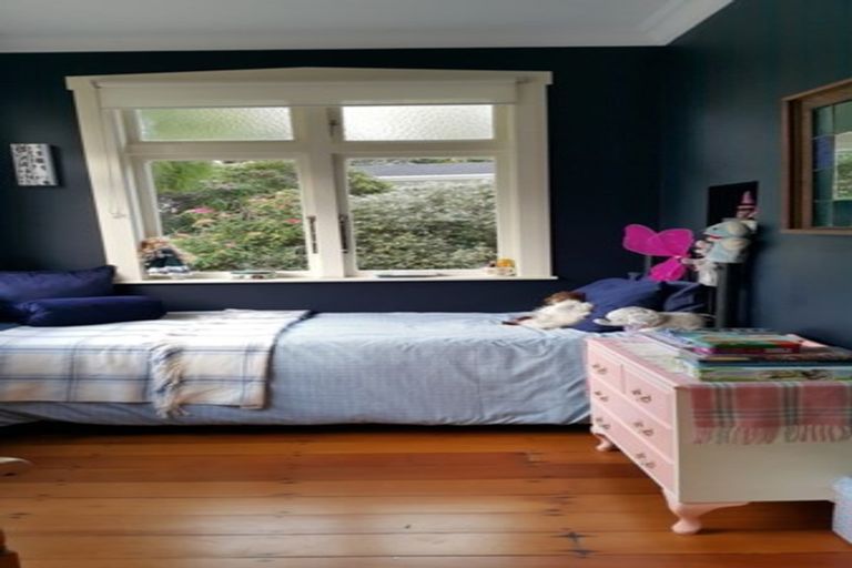 Photo of property in 23 Delhi Crescent, Khandallah, Wellington, 6035