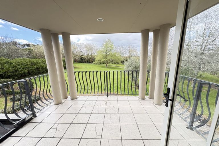 Photo of property in 246 State Highway 16, Kumeu, 0892