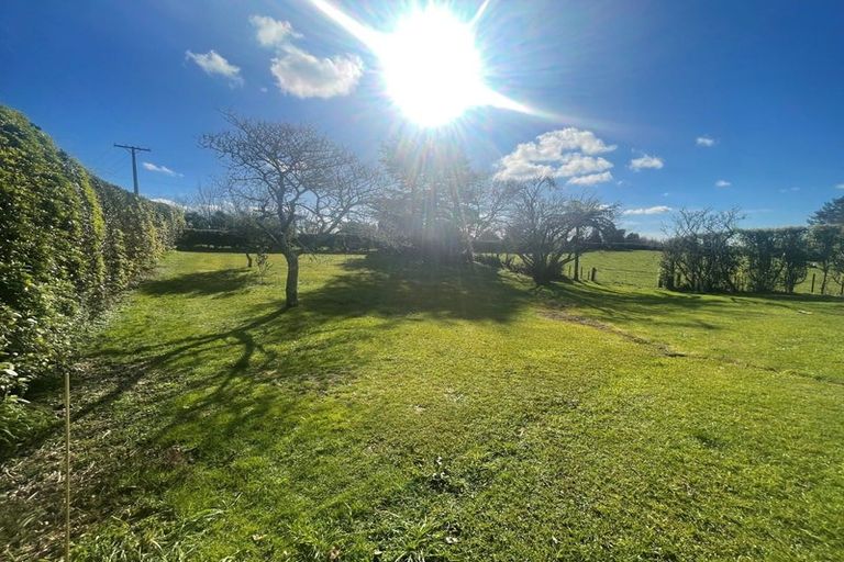 Photo of property in 135a Lepper Road, Inglewood, 4386