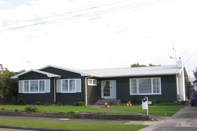 Photo of property in 8 Hurley Place, Awapuni, Palmerston North, 4412