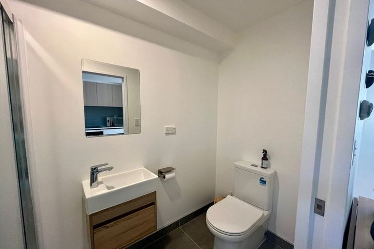 Photo of property in 21 Hinonga Loop, Silverdale, 0932