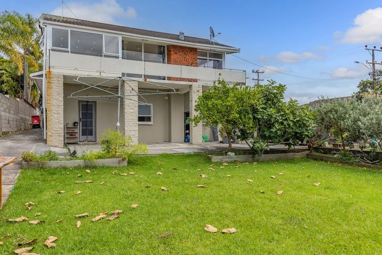 Photo of property in 177 Coronation Road, Hillcrest, Auckland, 0627
