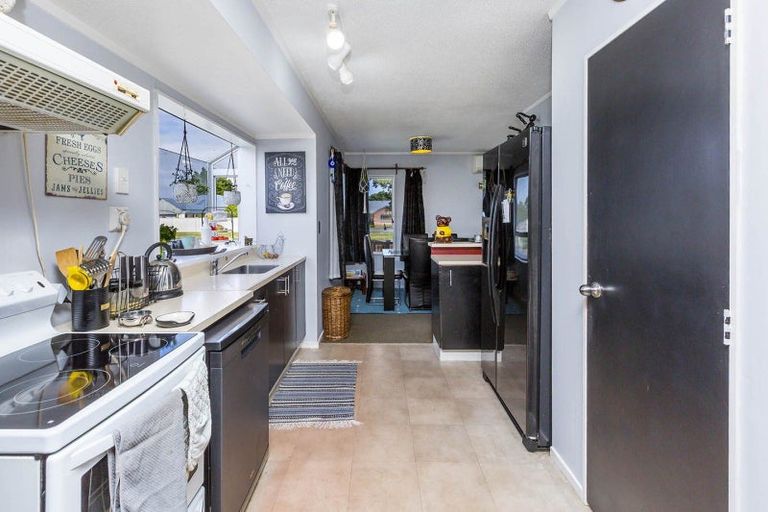 Photo of property in 84 Totara Park Road, Totara Park, Upper Hutt, 5018