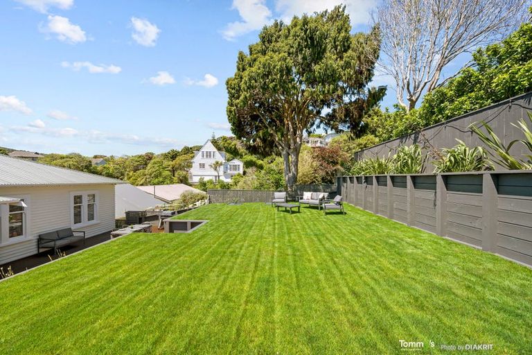 Photo of property in 8 Blakey Avenue, Karori, Wellington, 6012
