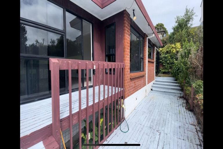 Photo of property in 11a Orewa Heights Crescent, Orewa, 0931