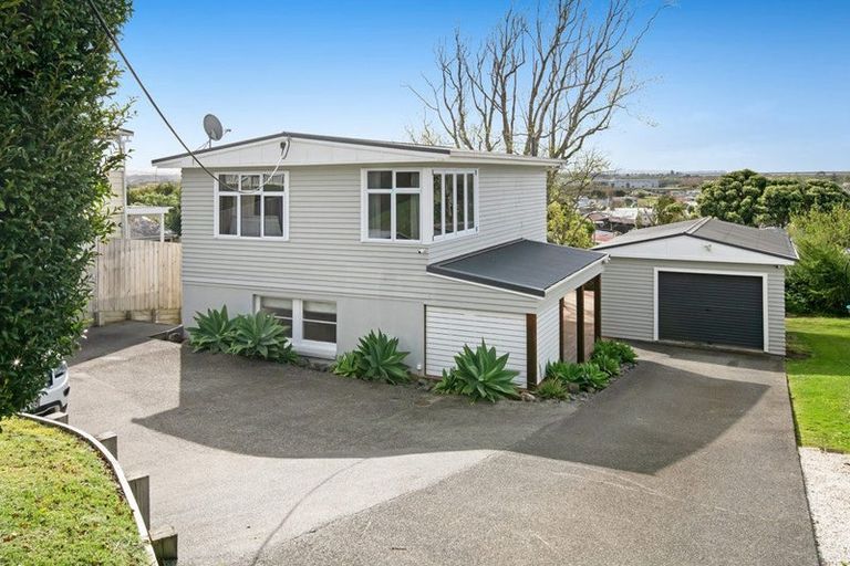 Photo of property in 6 Nelson Street, Helensville, 0800