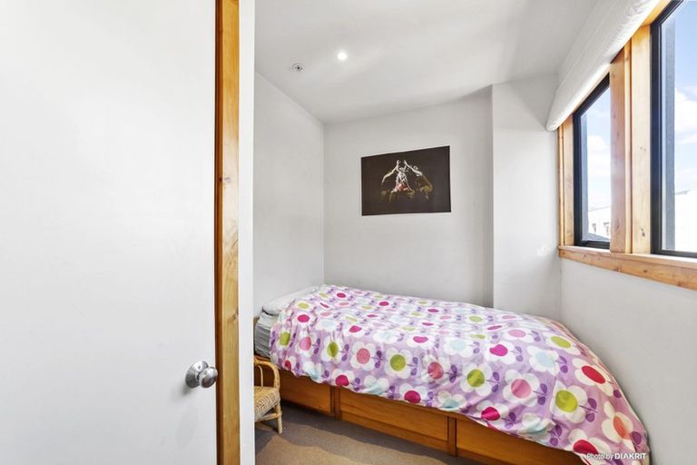 Photo of property in 244/21 Left Bank, Te Aro, Wellington, 6011