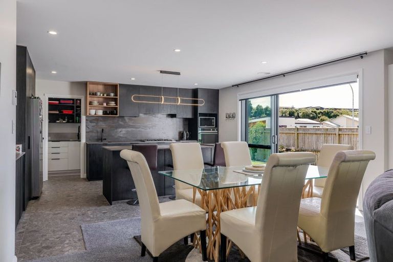 Photo of property in 77 Freedom Drive, Kelvin Grove, Palmerston North, 4414