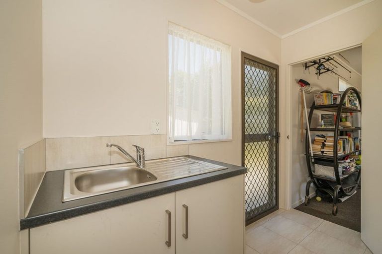 Photo of property in 72 Catherine Crescent, Whitianga, 3510