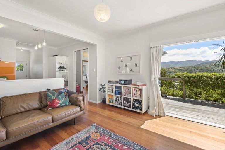 Photo of property in 27 Hudson Street, Island Bay, Wellington, 6023