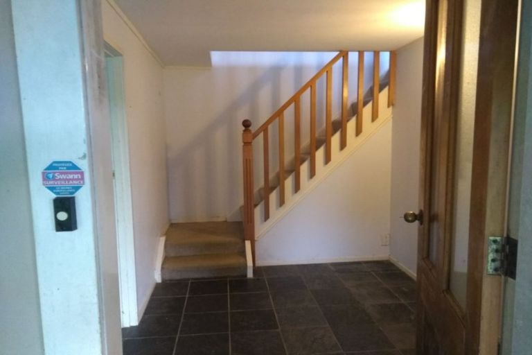 Photo of property in 34 Woodside Avenue, Northcote, Auckland, 0627