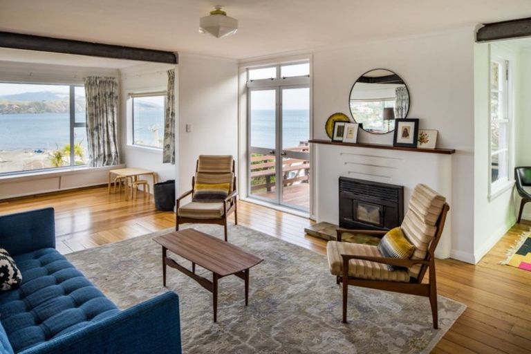 Photo of property in 8 Gordon Road, Plimmerton, Porirua, 5026