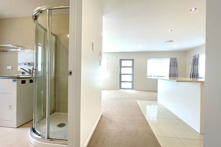 Photo of property in 12 Jandell Crescent, Bucklands Beach, Auckland, 2014