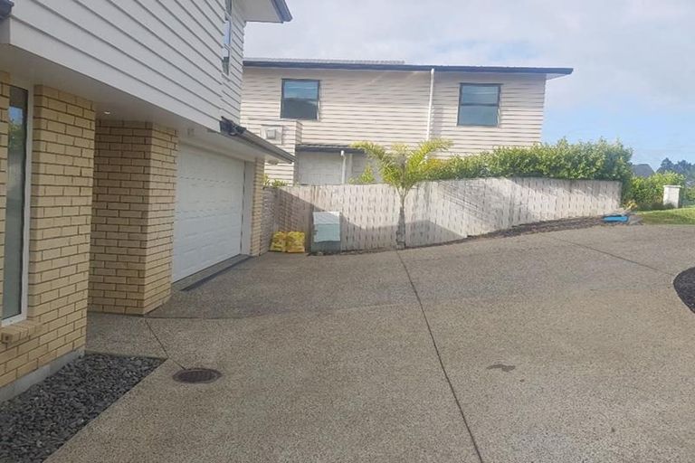 Photo of property in 12 Butler Stoney Crescent, Silverdale, 0932