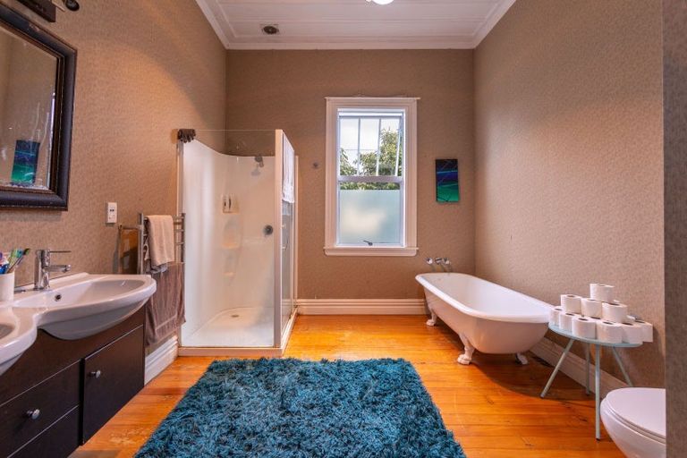 Photo of property in 6 King Street, Dannevirke, 4930