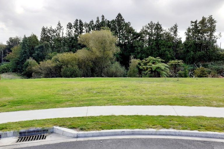 Photo of property in 16 Layla Place, Katikati, 3178