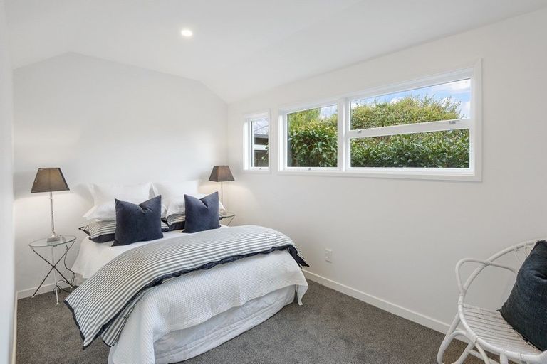 Photo of property in 22 Tuirau Place, Ilam, Christchurch, 8041