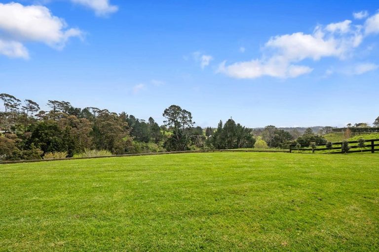 Photo of property in 227 Glenmore Road, Coatesville, Albany, 0793