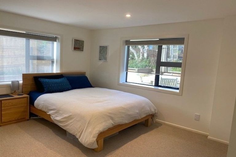 Photo of property in 7 Gonville Street, Tawa, Wellington, 5028