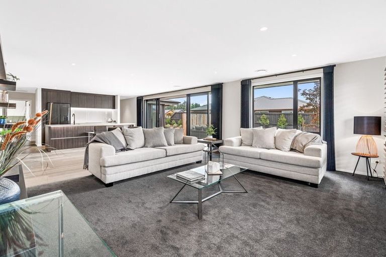 Photo of property in 21 Armadale Street, Mosgiel, 9024