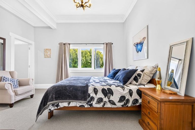 Photo of property in 1/6 Sundown Avenue, Manly, Whangaparaoa, 0930