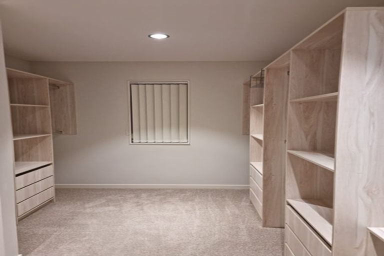 Photo of property in 15 Westerley Place, Long Bay, Auckland, 0630