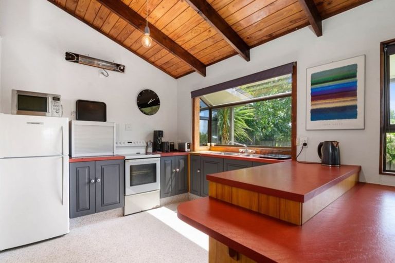 Photo of property in 548 Ngongotaha Road, Fairy Springs, Rotorua, 3015