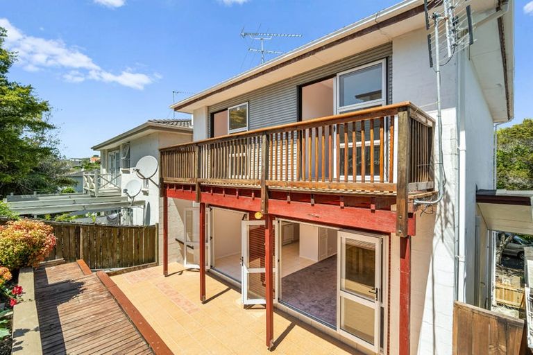 Photo of property in 3/26a Penning Road, Castor Bay, Auckland, 0620