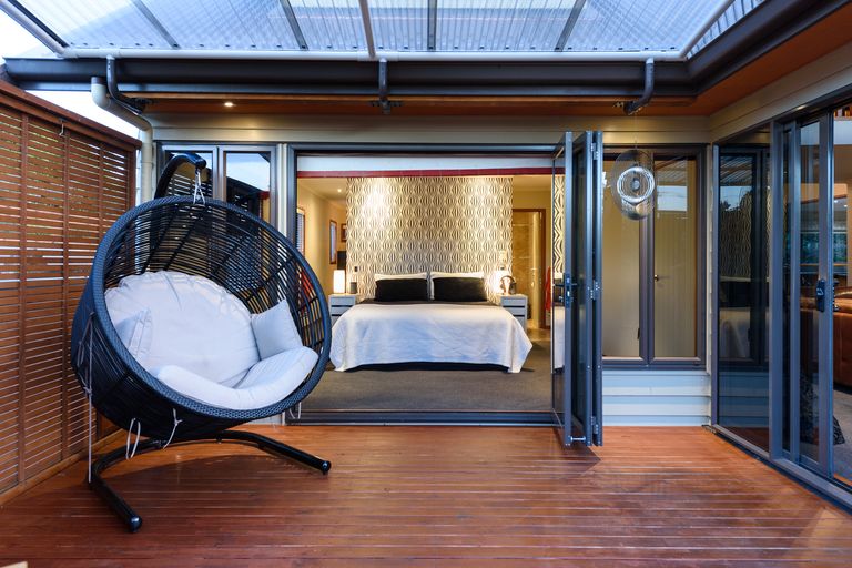 Photo of property in 17 Roger Guy Place, Welcome Bay, Tauranga, 3175