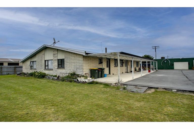 Photo of property in 48 Waimate Highway, Saint Andrews, 7988