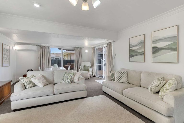 Photo of property in 91b Cottonwood Street, Parklands, Christchurch, 8083