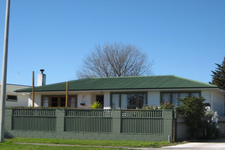 Photo of property in 73a Middle Road, Havelock North, 4130