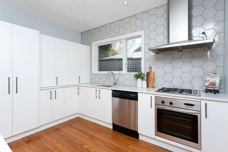 Photo of property in 7 Norfolk Street, St Albans, Christchurch, 8052