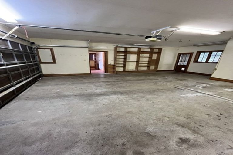 Photo of property in 18 Glenvar Ridge Road, Long Bay, Auckland, 0630