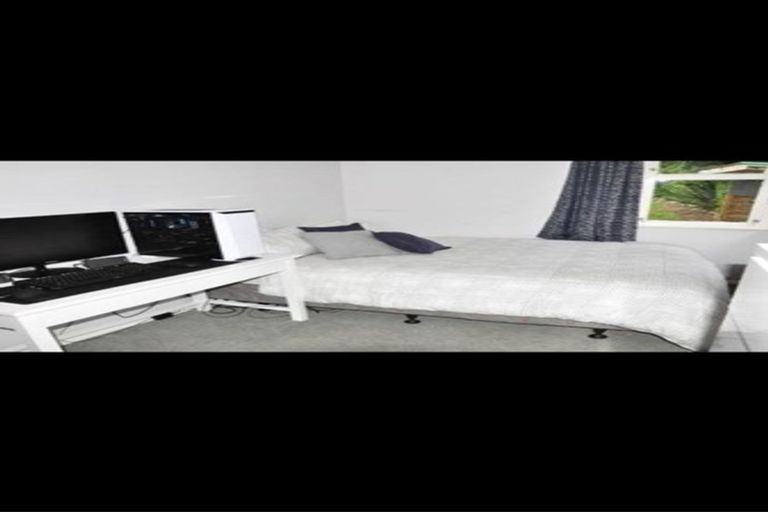 Photo of property in 39 Honore Drive, Linton, Palmerston North, 4472