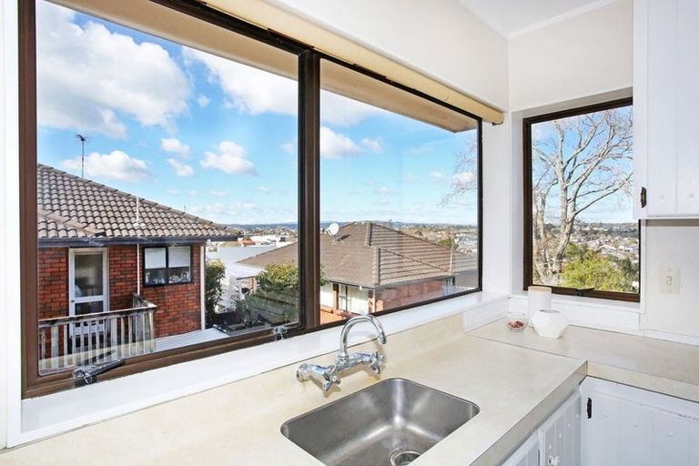 Photo of property in 2/16 Ridge Road, Howick, Auckland, 2014