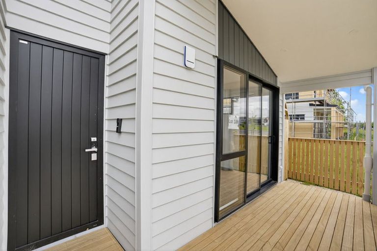 Photo of property in 10 Kaapehu Street, Karaka, 2578