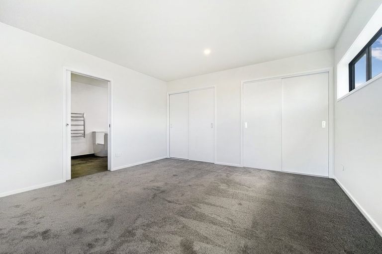 Photo of property in Peninsula Primary School, 61 Wharf Road, Te Atatu Peninsula, Auckland, 0610