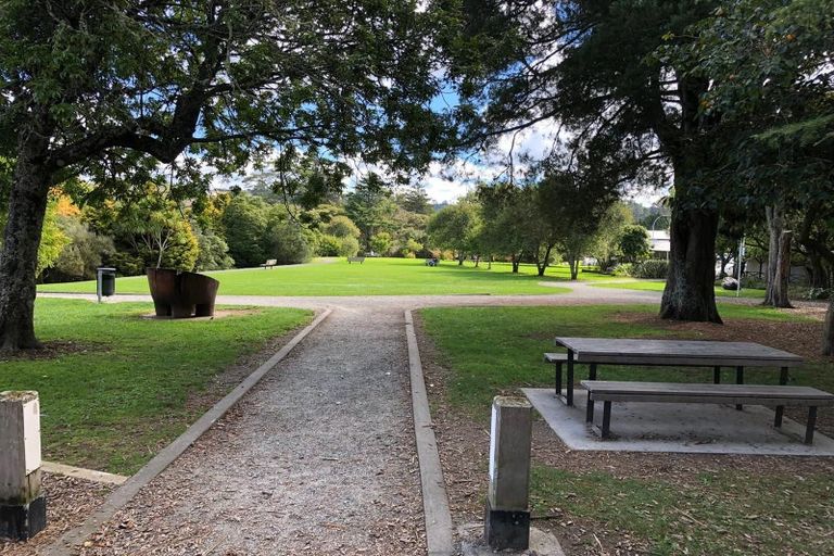 Photo of property in The Grand Apartments, 2b/4 Kell Drive, Albany, Auckland, 0632