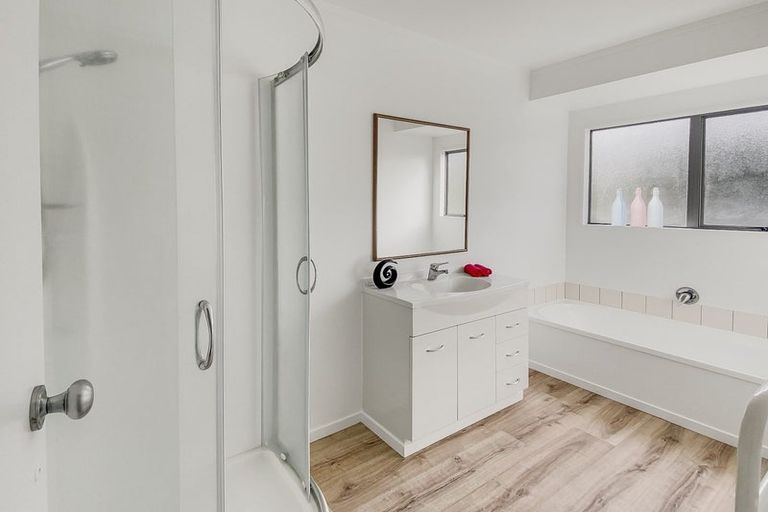 Photo of property in 22 Tui Crescent, Maunu, Whangarei, 0110