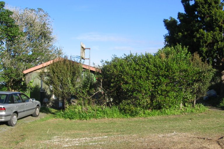 Photo of property in 77 Tane Road, Laingholm, Auckland, 0604