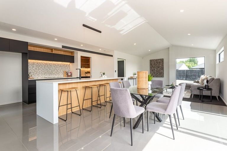 Photo of property in 27 Reece Place, Marshland, Christchurch, 8051