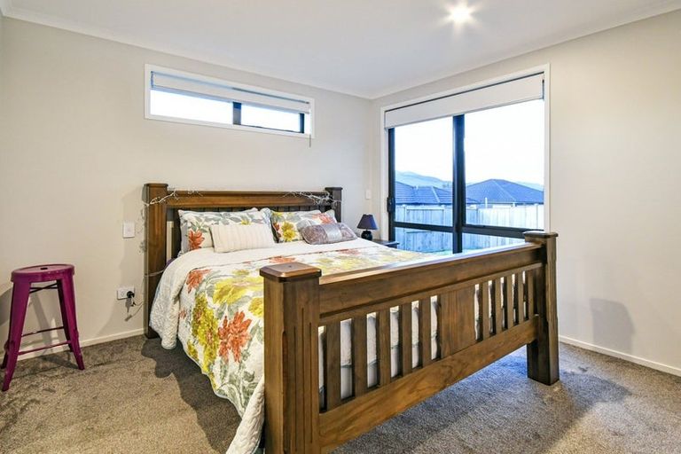 Photo of property in 82 Harriet Johnston Drive, Pokeno, 2402