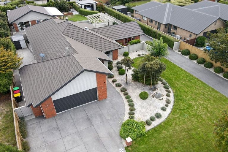 Photo of property in 22 Melville Crescent, Rolleston, 7614