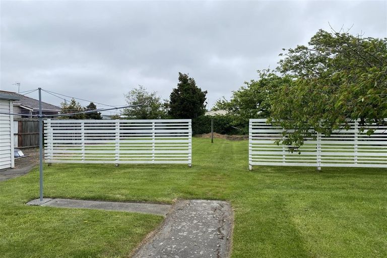 Photo of property in 189 Geraldine Street, Edgeware, Christchurch, 8013