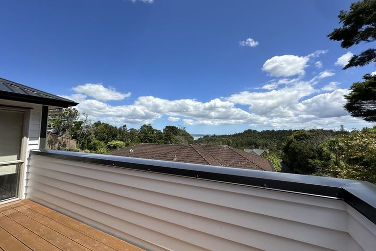 Photo of property in 17c Balmain Road, Birkenhead, Auckland, 0626