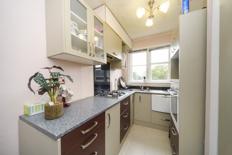 Photo of property in 9/288 College Street, West End, Palmerston North, 4410