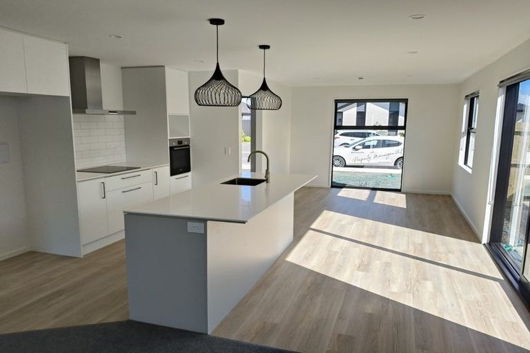 Photo of property in 51 Henshaw Street, Woodend, 7610